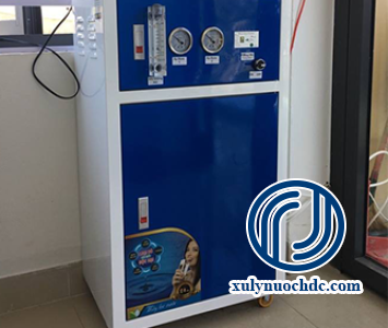 MÁY LỌC NƯỚC UỐNG BÁN CÔNG NGHIỆP CÓ TỦ CHỨA
